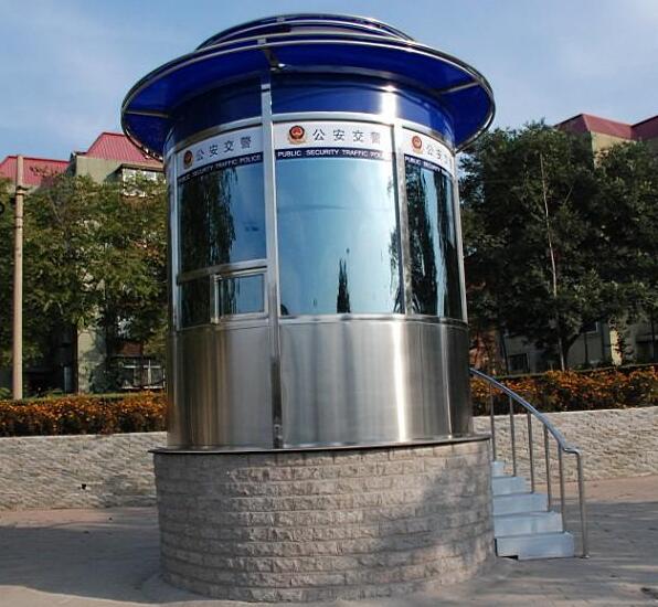 圆形交警岗亭